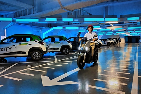 El alcalde de Madrid inaugura el primer 'battery station' de Silence en el centro de la capital