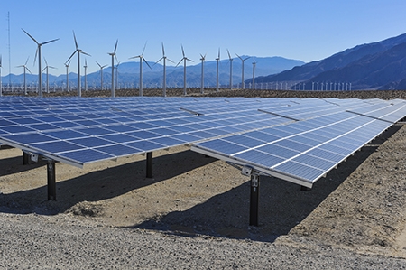 Naturgy llega en Italia con una cartera solar de 200 MW y abre nueva oficina en Roma